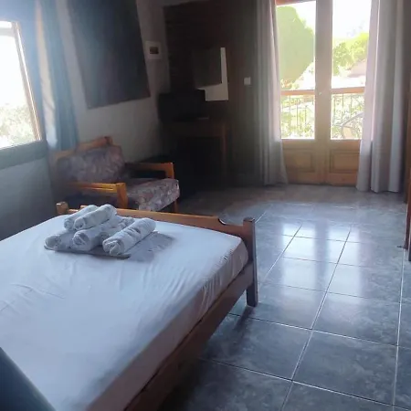 Vasso Karidi Apartment Vourvourou